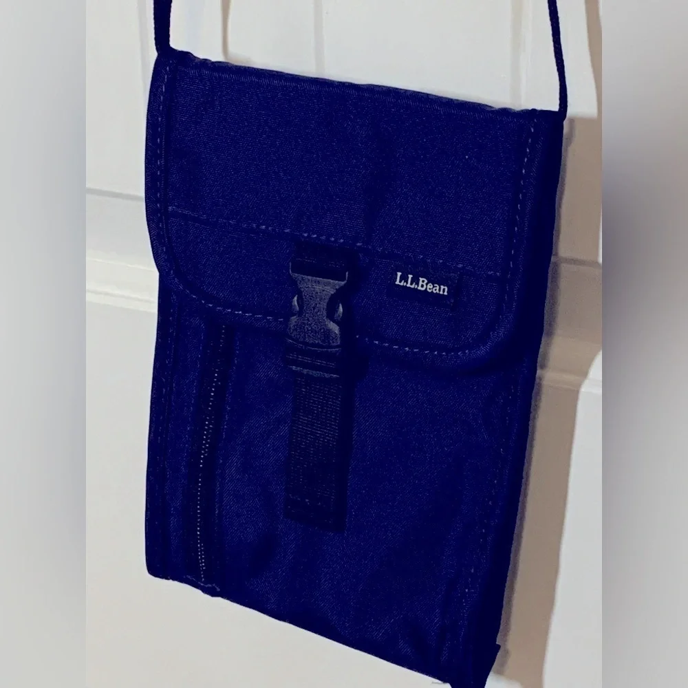 Item L.L. Bean Blue Wallet Purse 8”HX 5.5”L Crossbody